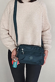 DUOMİNO Petrol Yeşili Kadın Çok Cepli Ayarlanabilir Çapraz Askılı Omuz Çantası by Nemo Group